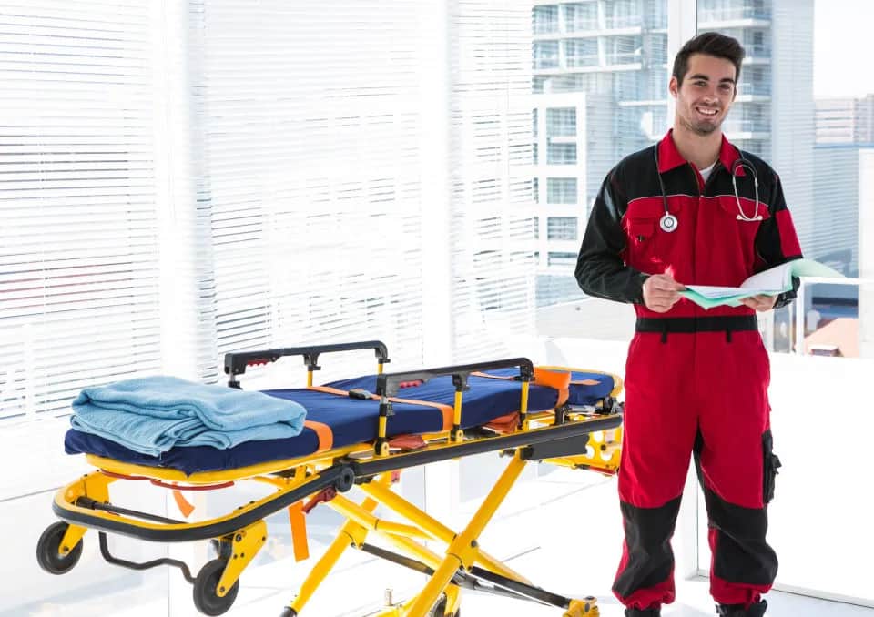 Jak zostać ratownikiem medycznym – krok po kroku do sukcesu w zawodzie