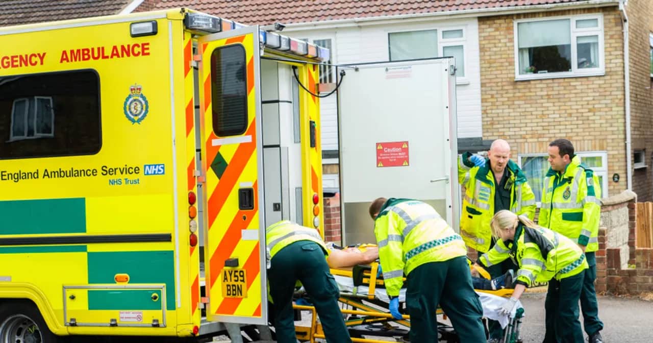 Ile zarabia ratownik medyczny? Poznaj zaskakujące wynagrodzenia w Polsce